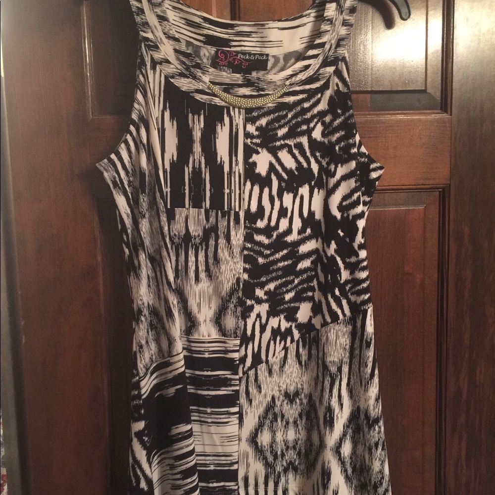Peck & Peck top